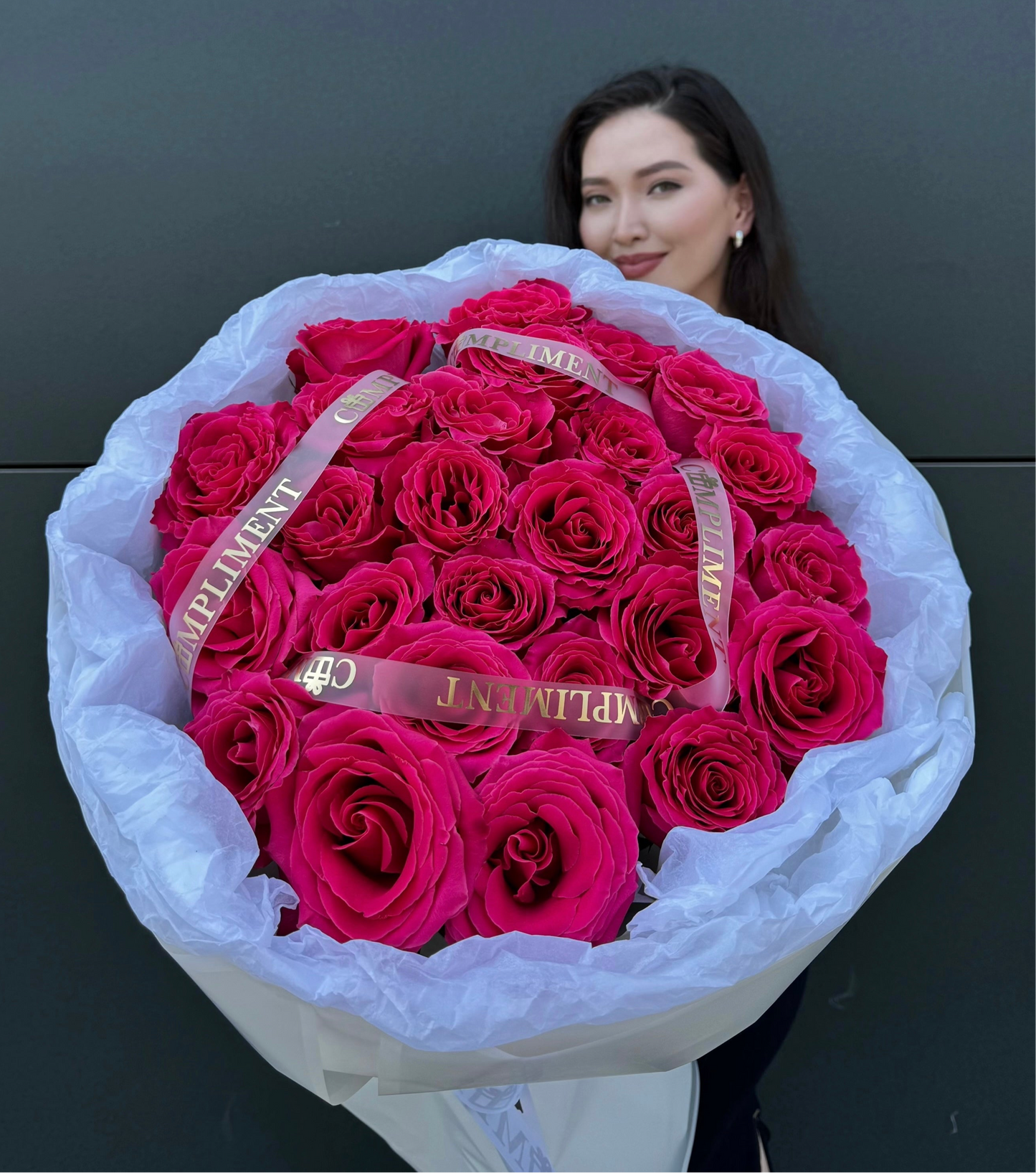 25 HOT PINK ROSES