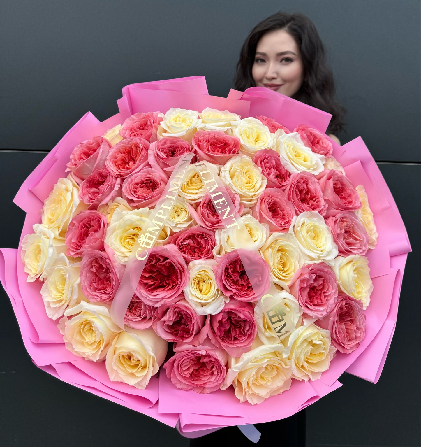 51 PEONY ROSES MIX