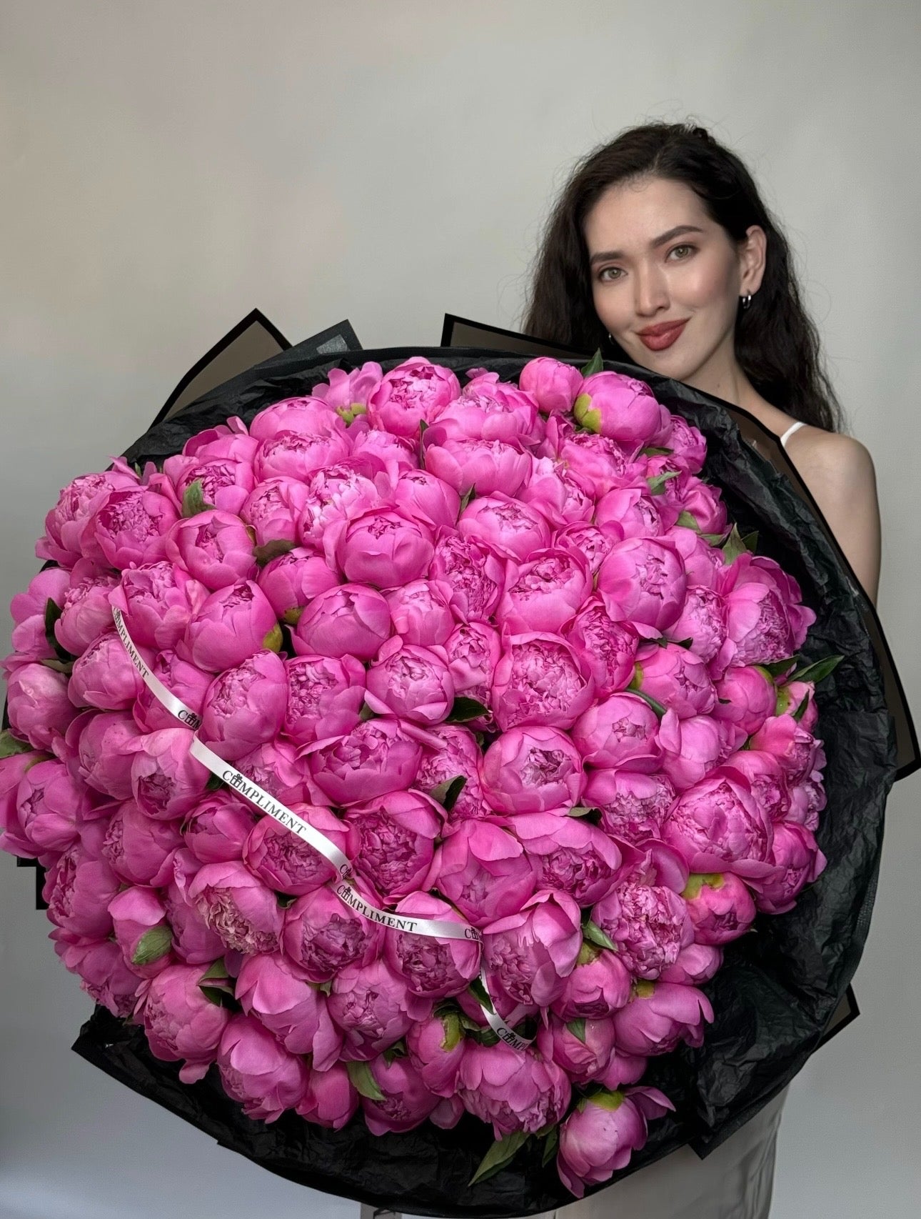 100 DR ALEX PEONIES