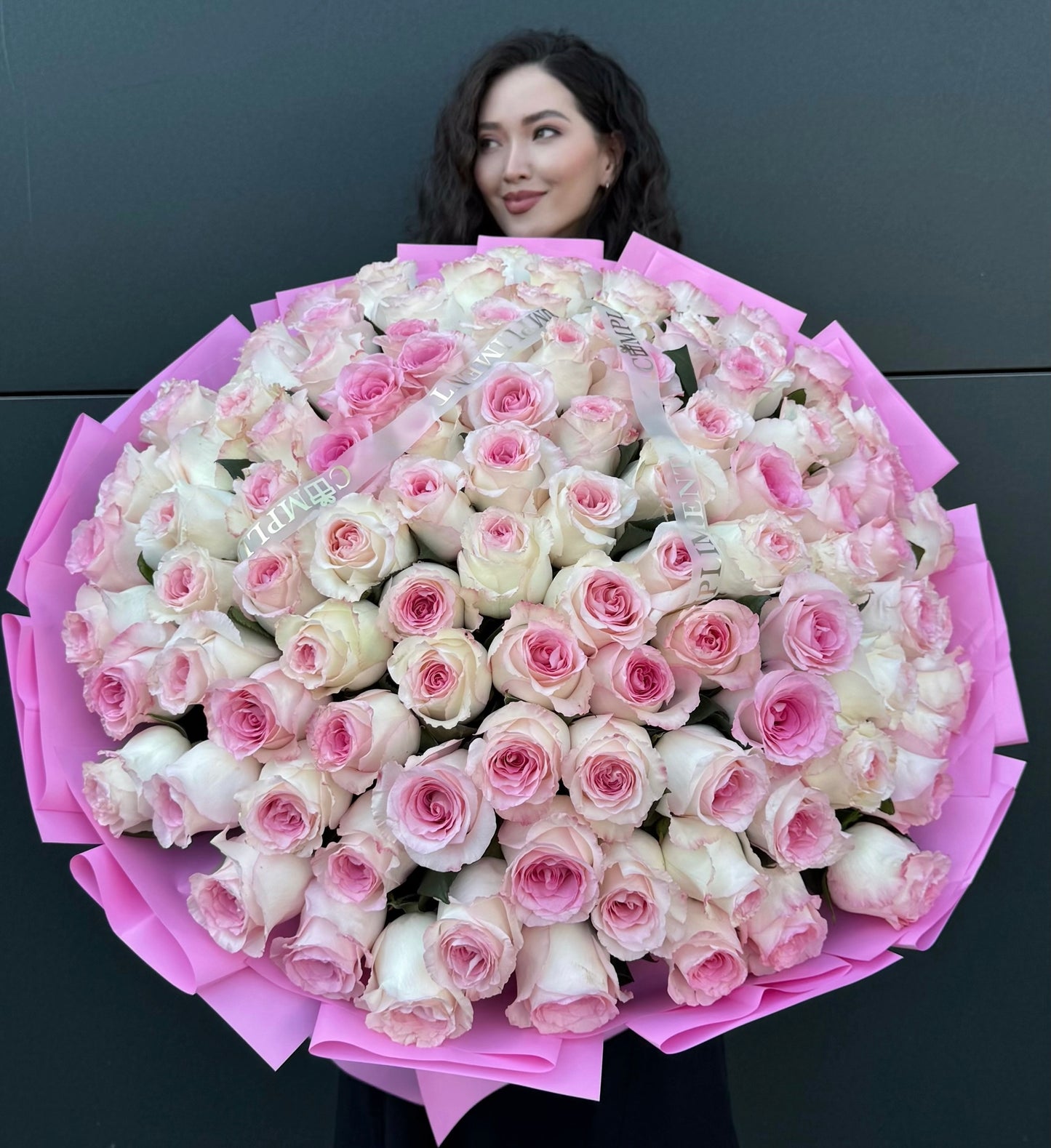 100 ROSES PINK