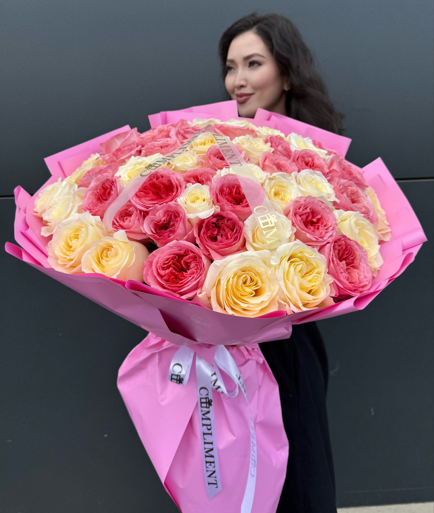 51 PEONY ROSES MIX