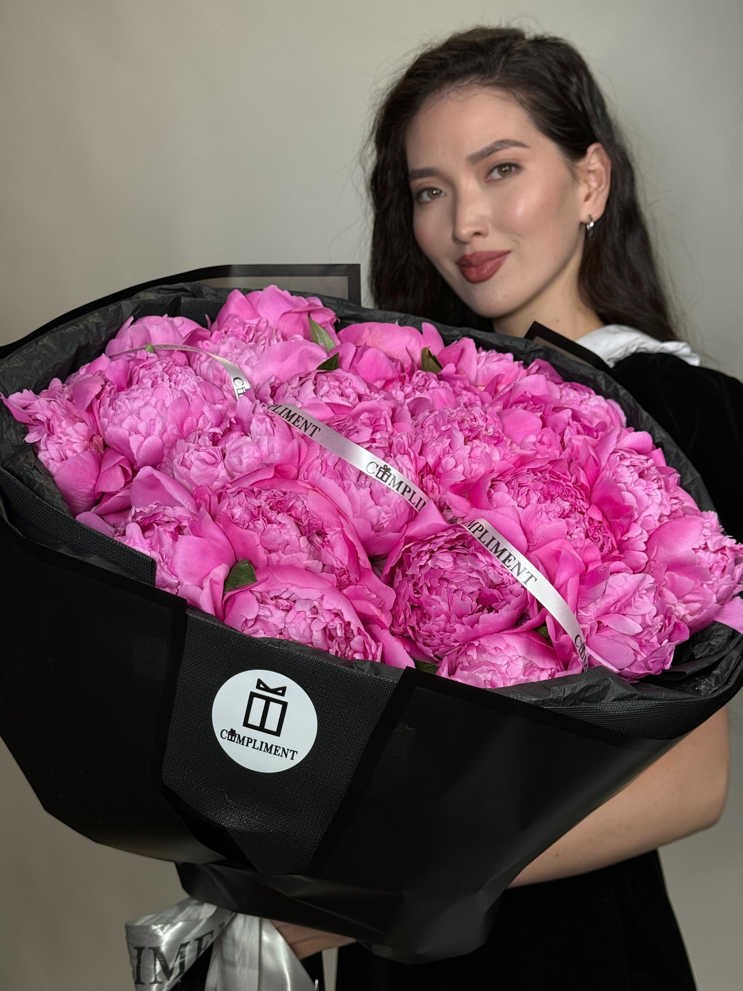 25 DR ALEX PEONIES