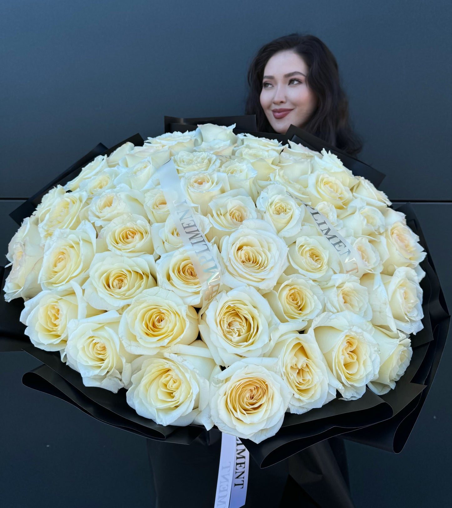 51 PEONY ROSES WHITE