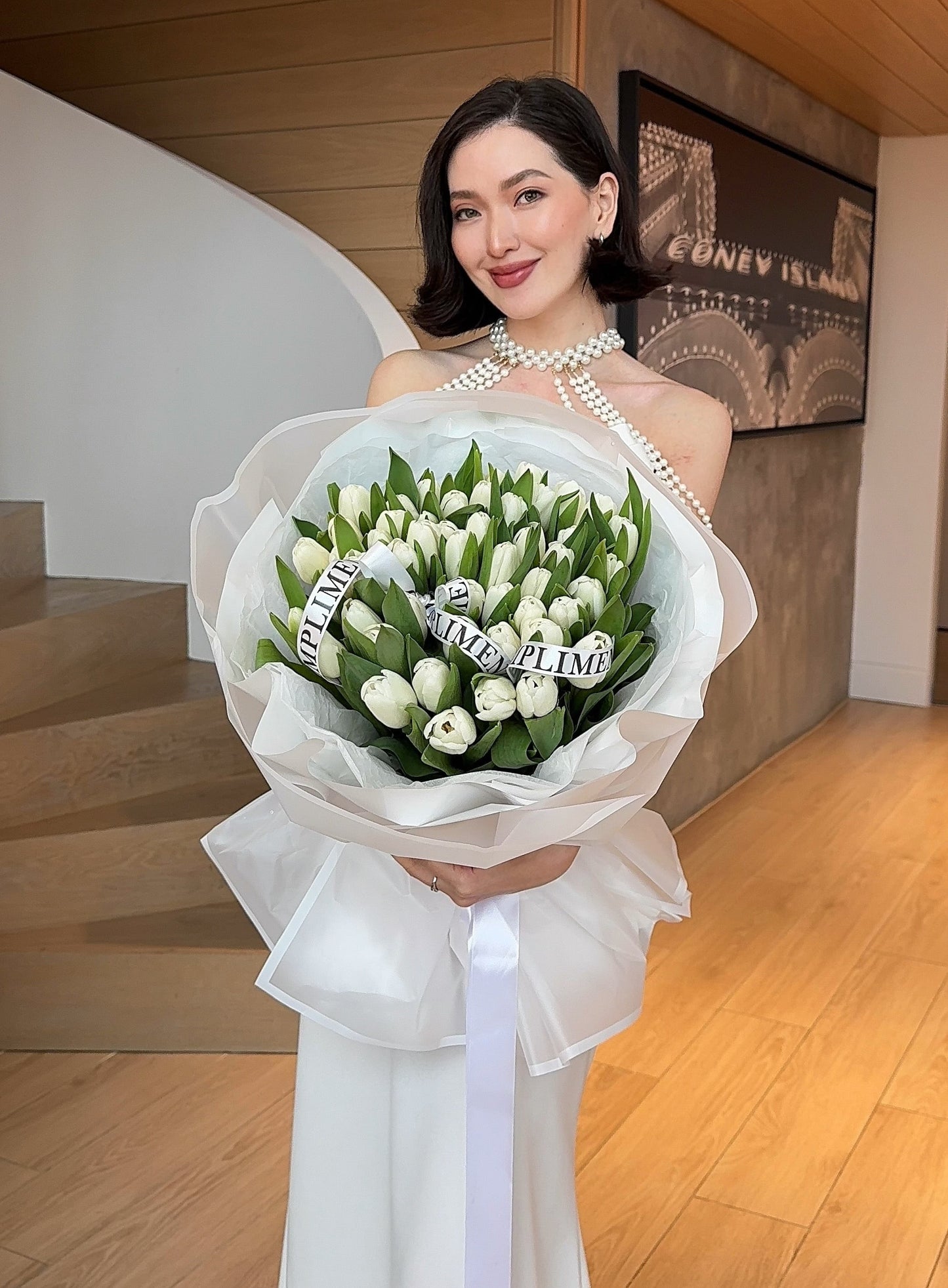 50 WHITE TULIPS
