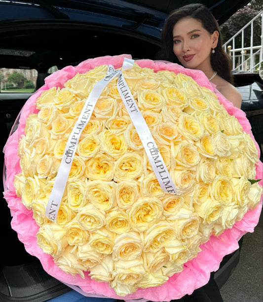 101 CANDLELIGHT ROSES