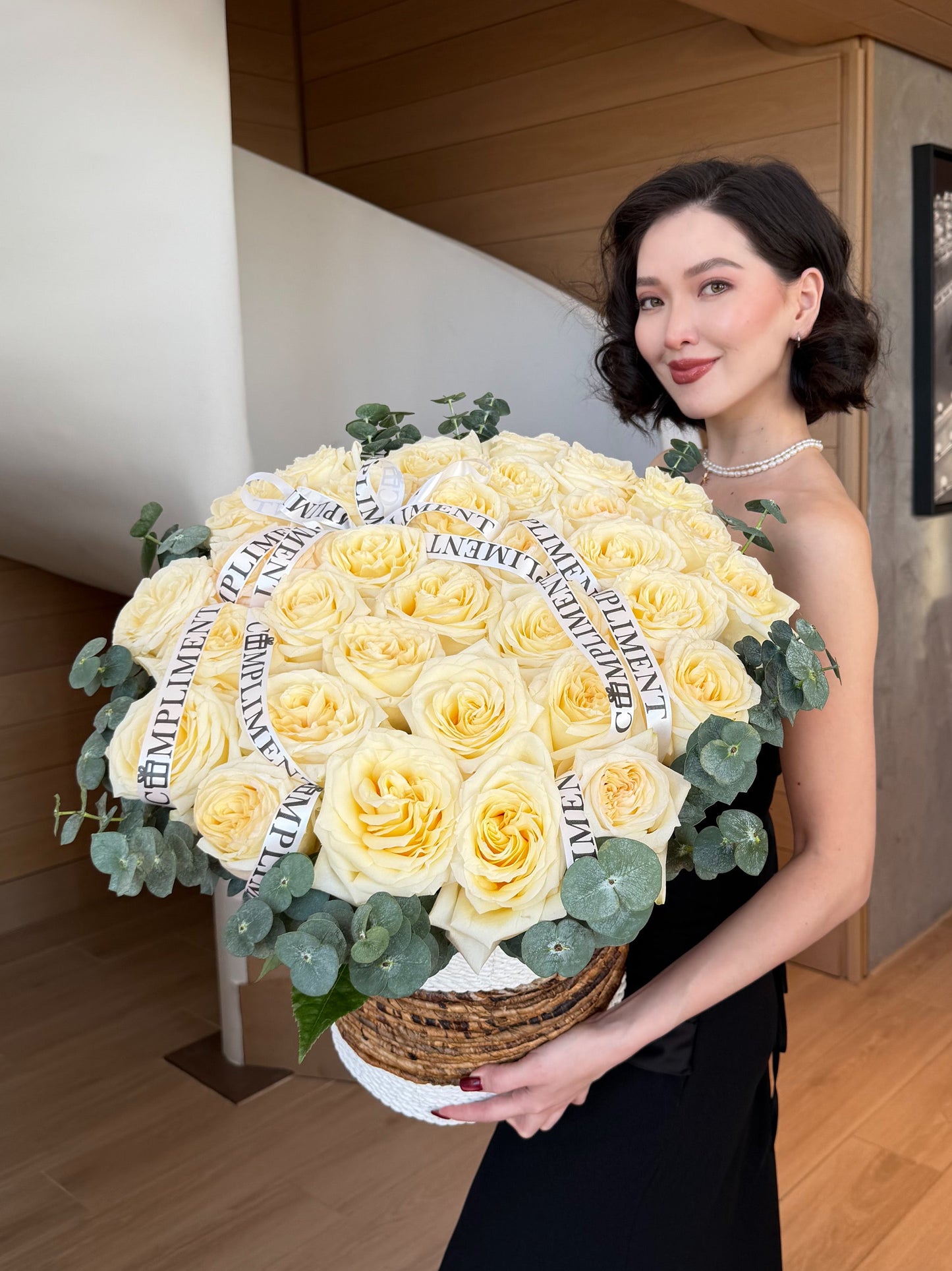 CANDLE ROSES BASKET