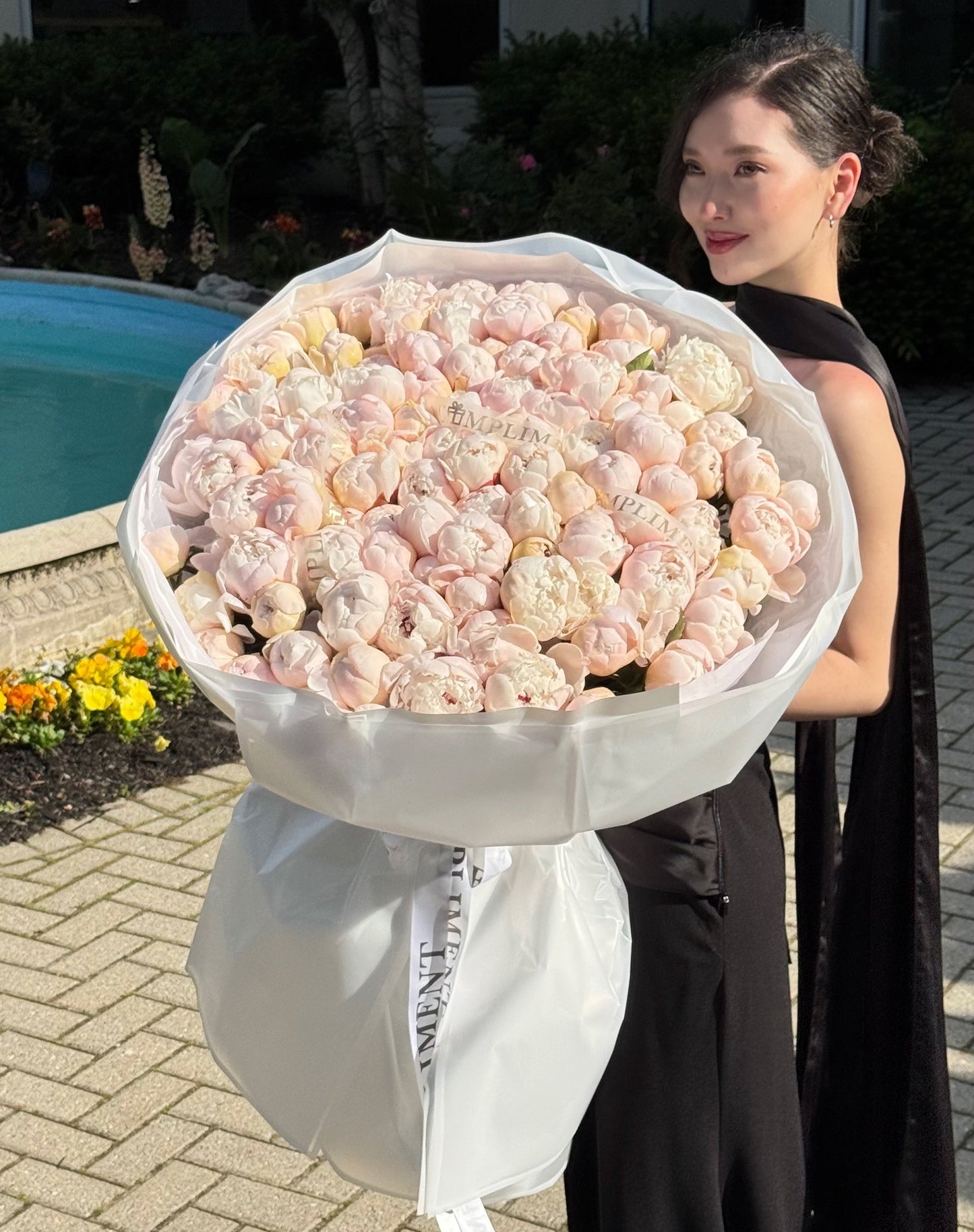 100 PEONIES