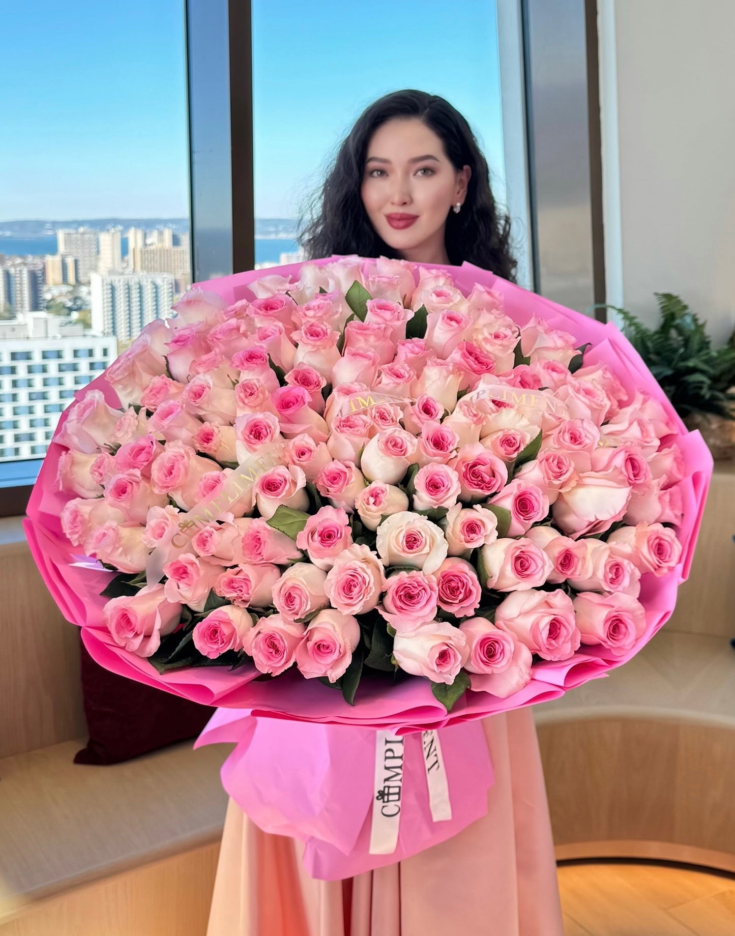 100 ROSES PINK