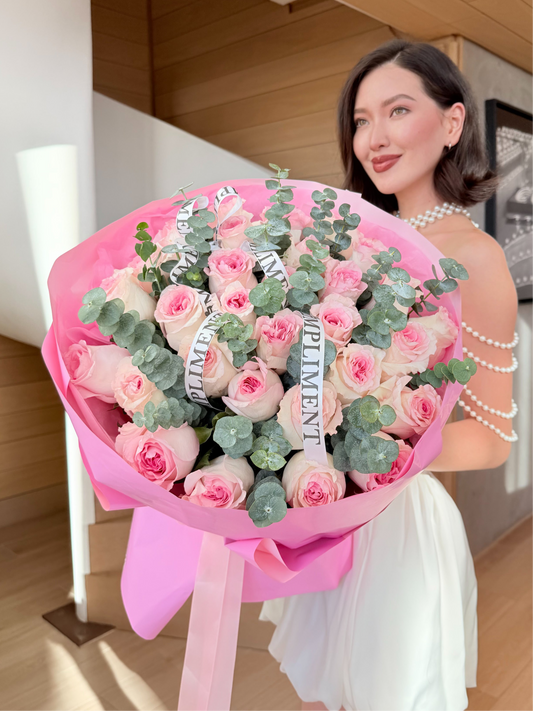 35 PINK ROSES