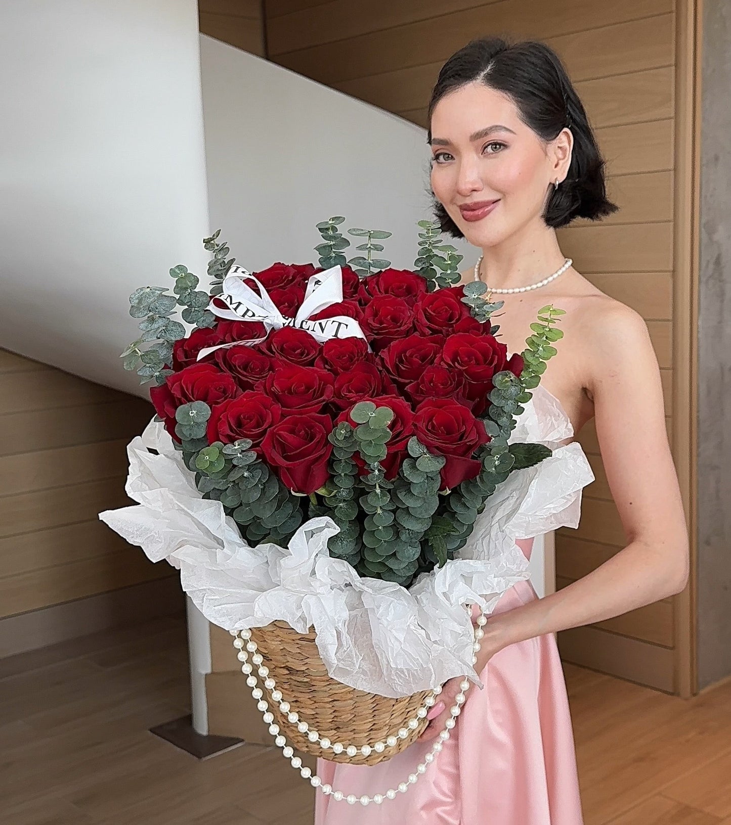 25 RED ROSES IN A BASKET