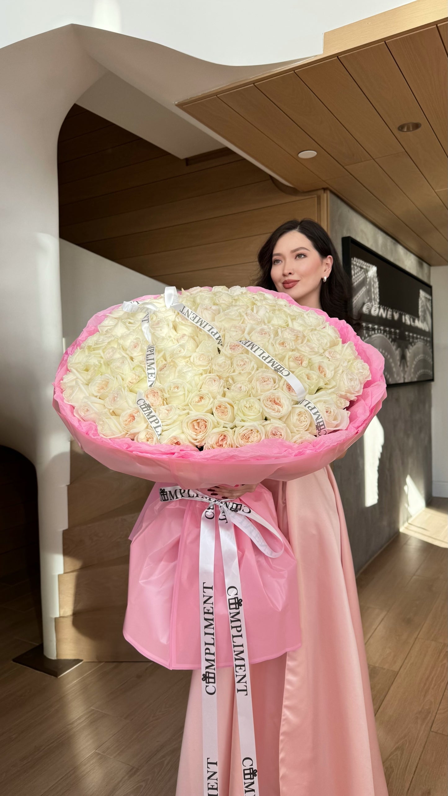 100 WHITE PEONY ROSES