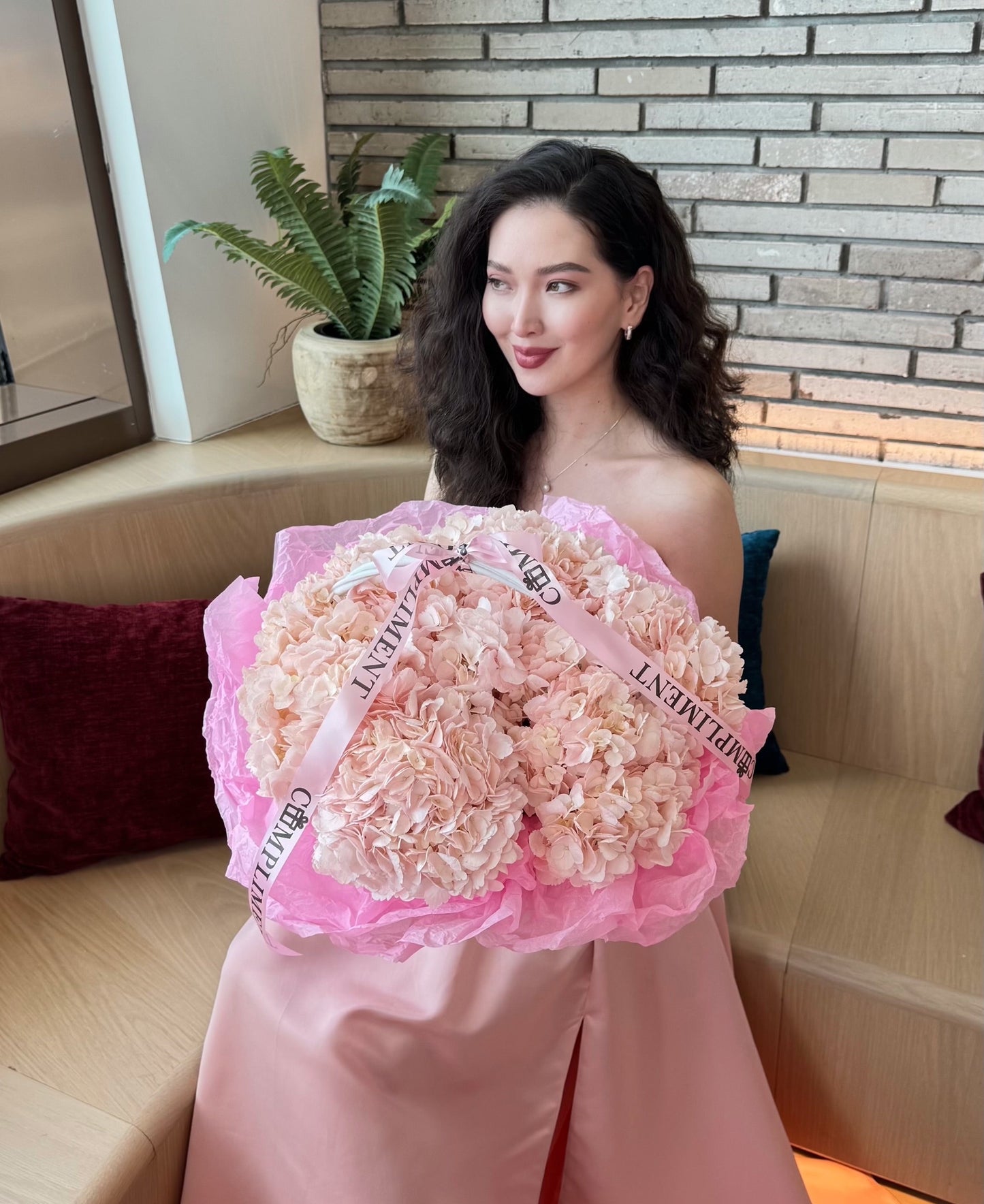 BASKET/ PINK HYDRANGEAS
