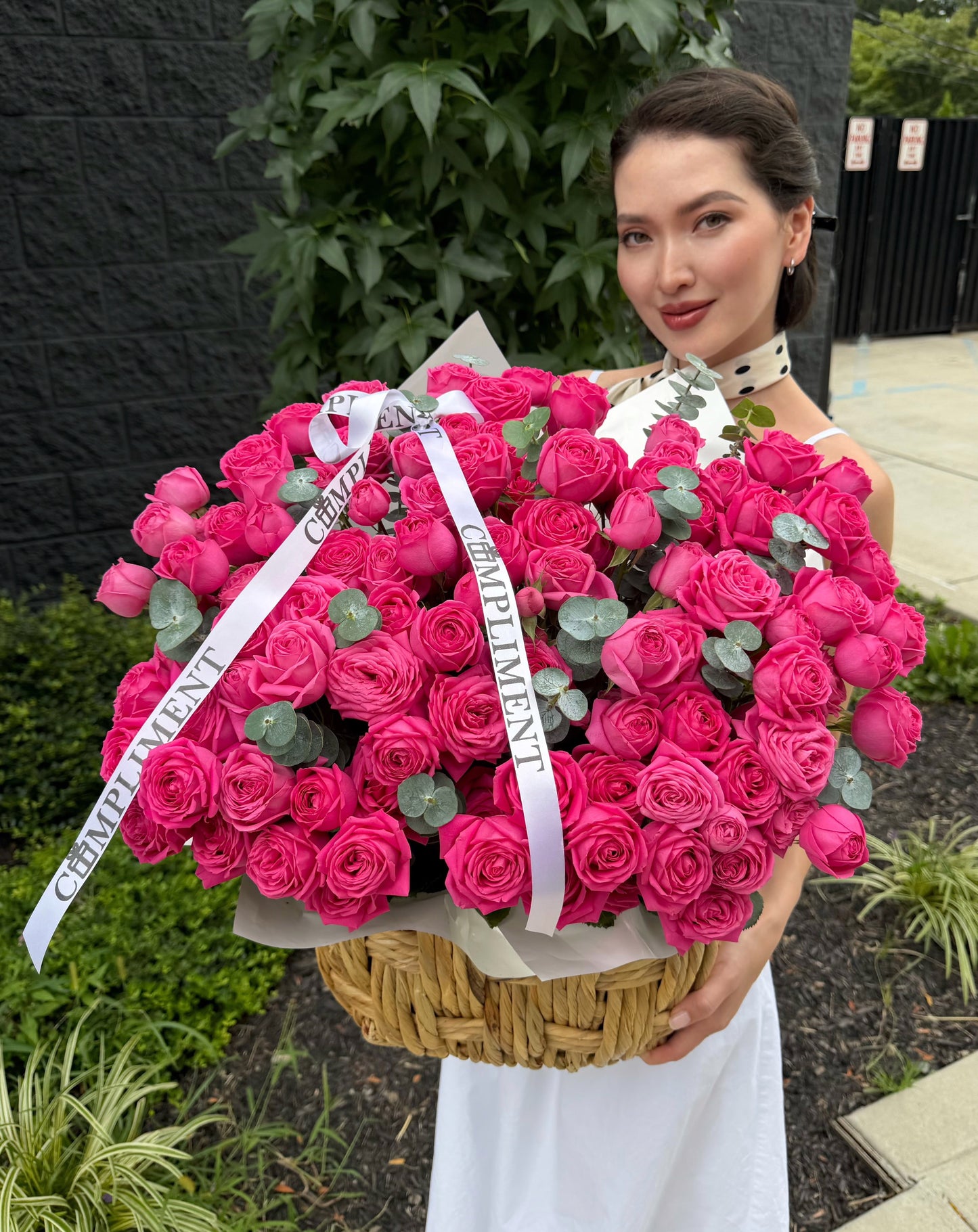 HOT PINK PEONY SPRAY ROSES/ M