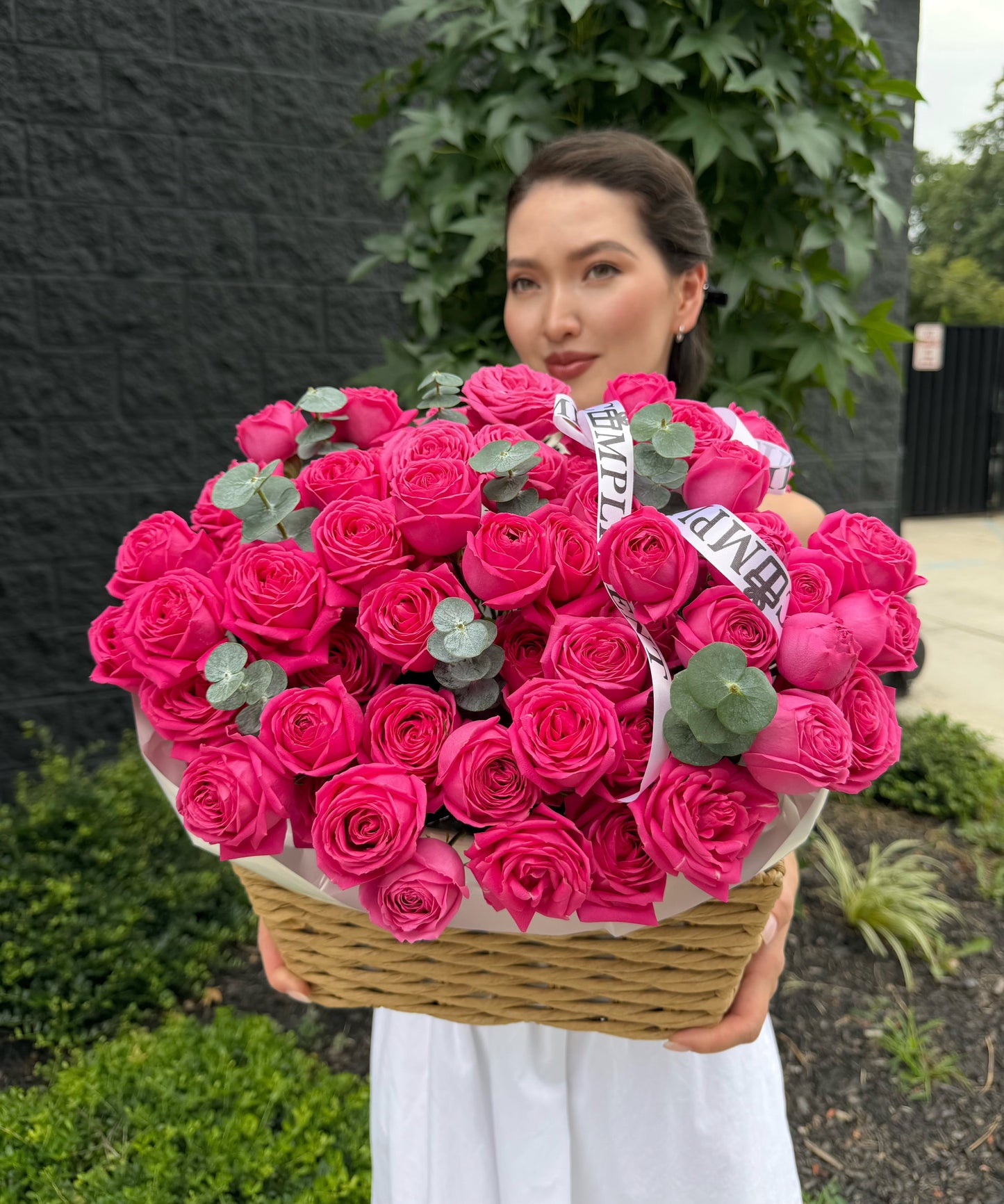 HOT PINK PEONY SPRAY ROSES/ S