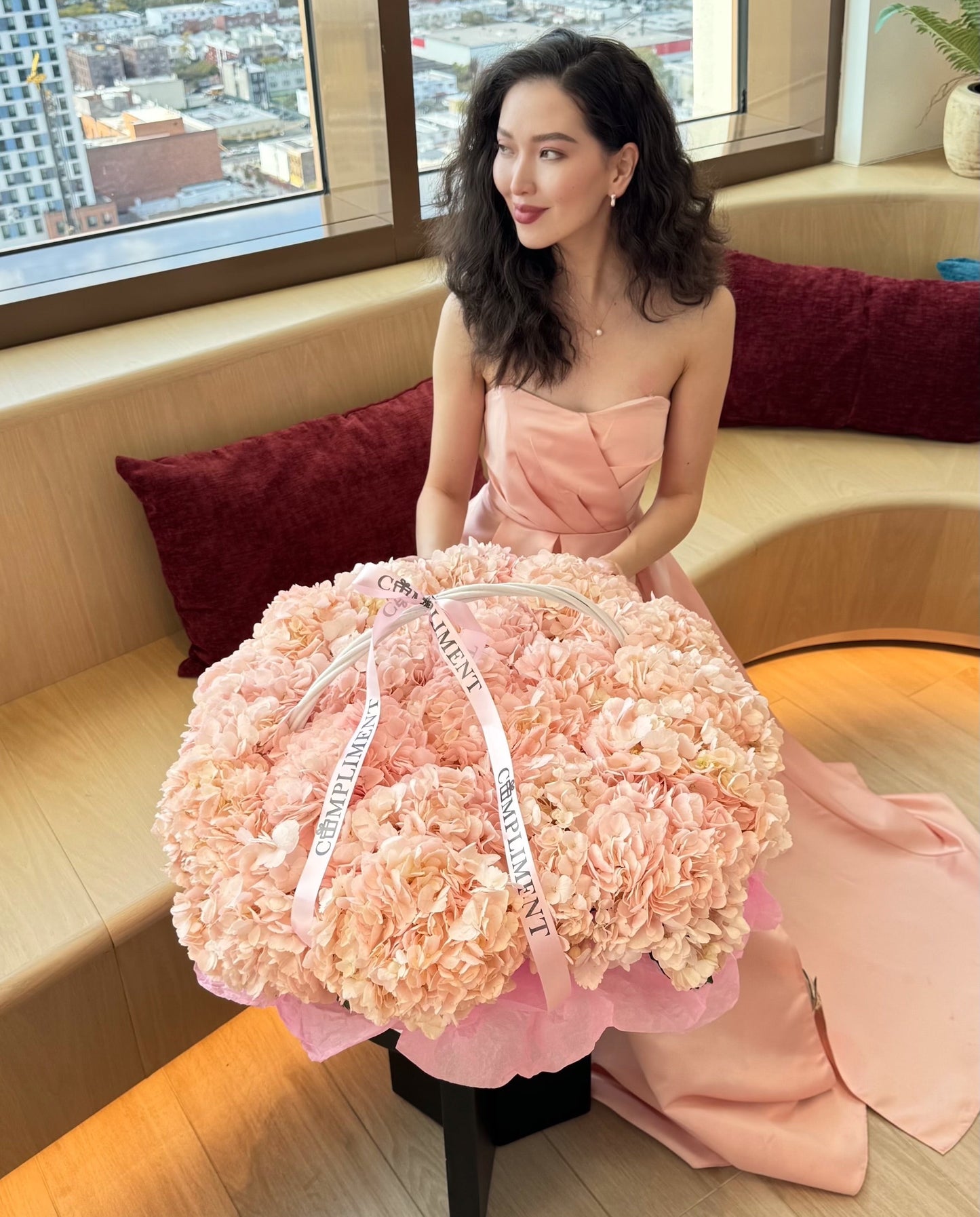 BASKET/ PINK HYDRANGEAS