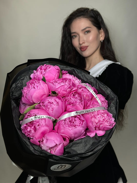 12 DR ALEX PEONIES