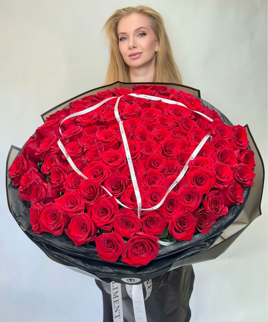 101 RED ROSES