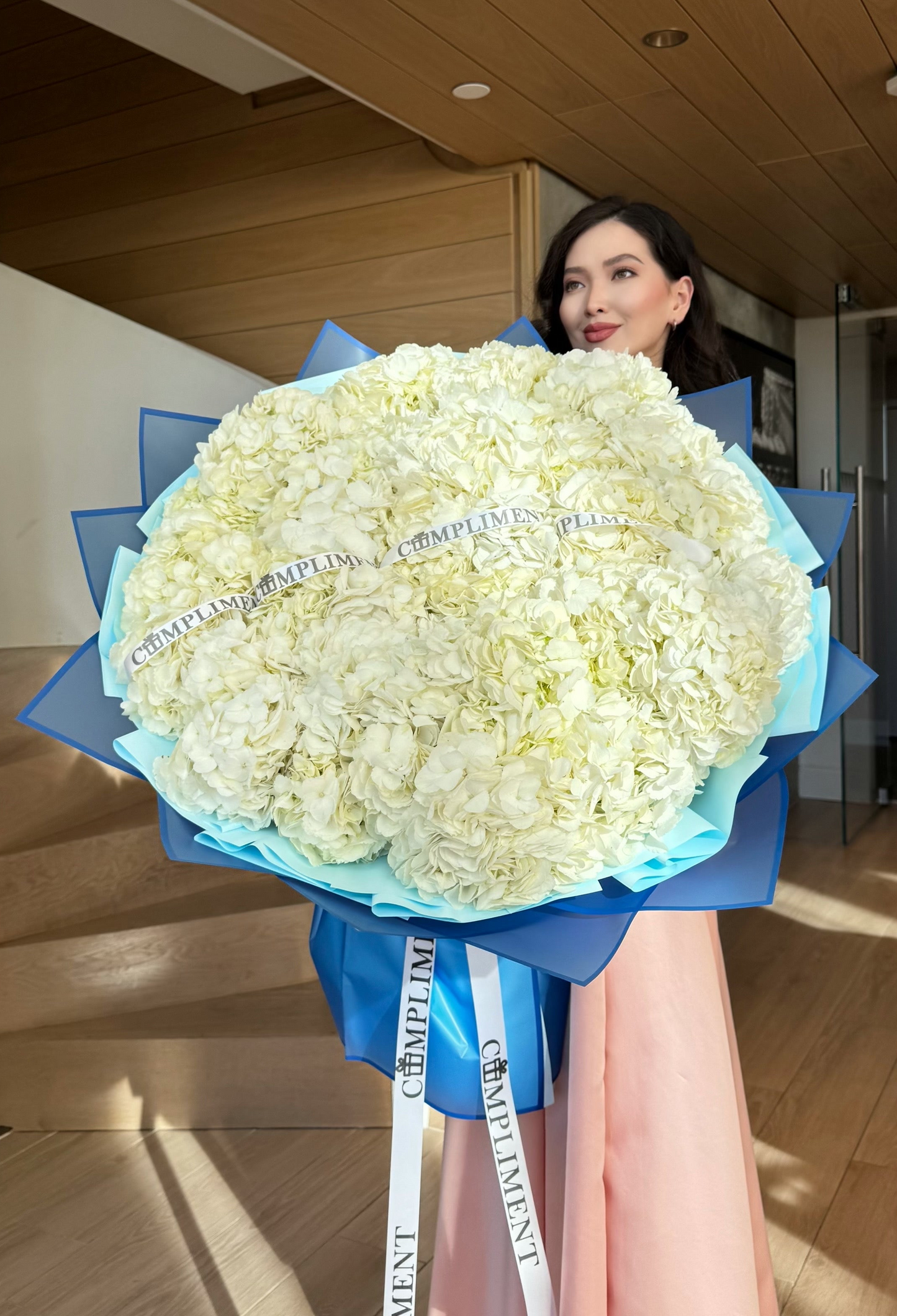 XL/HYDRANGEAS WHITE