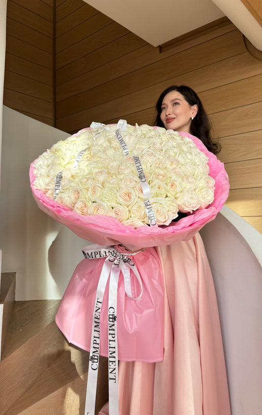 100 WHITE PEONY ROSES