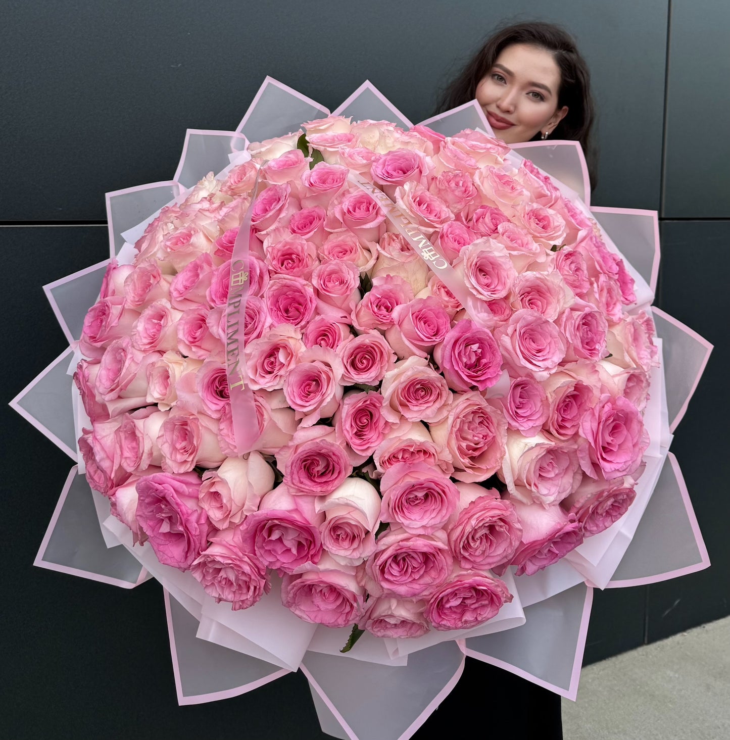 101 PINK ROSES