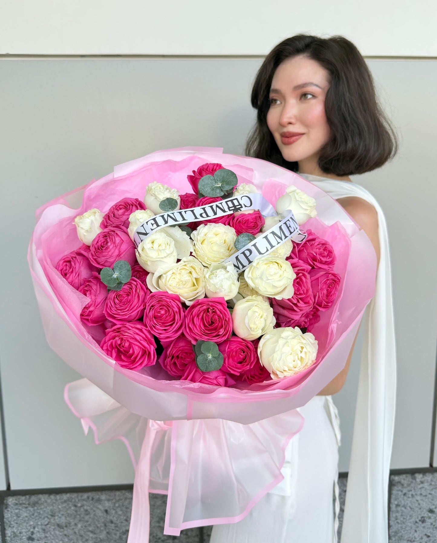 MIX PEONY SPRAY ROSES/ S SIZE