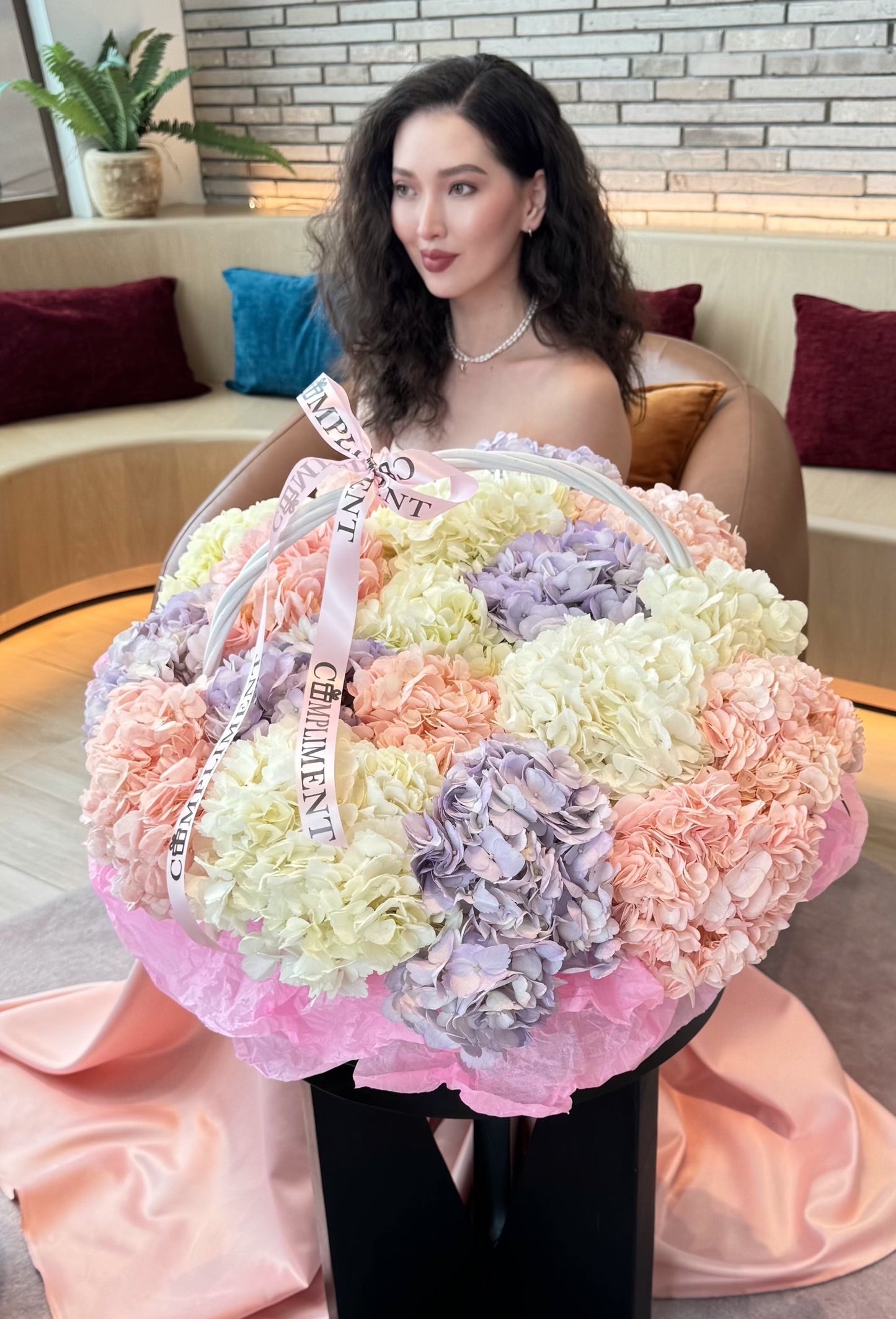 BASKET/ MIX HYDRANGEAS