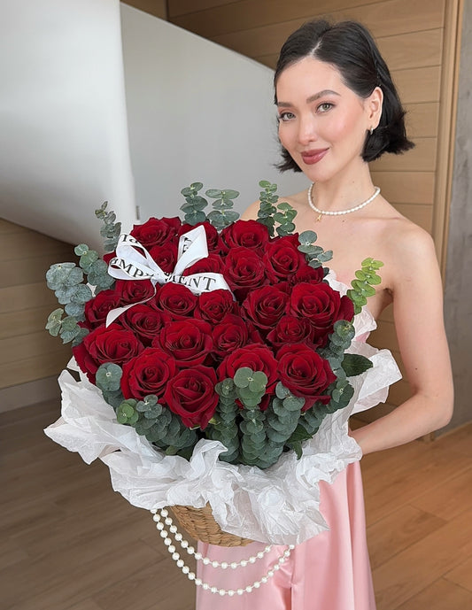 25 RED ROSES IN A BASKET