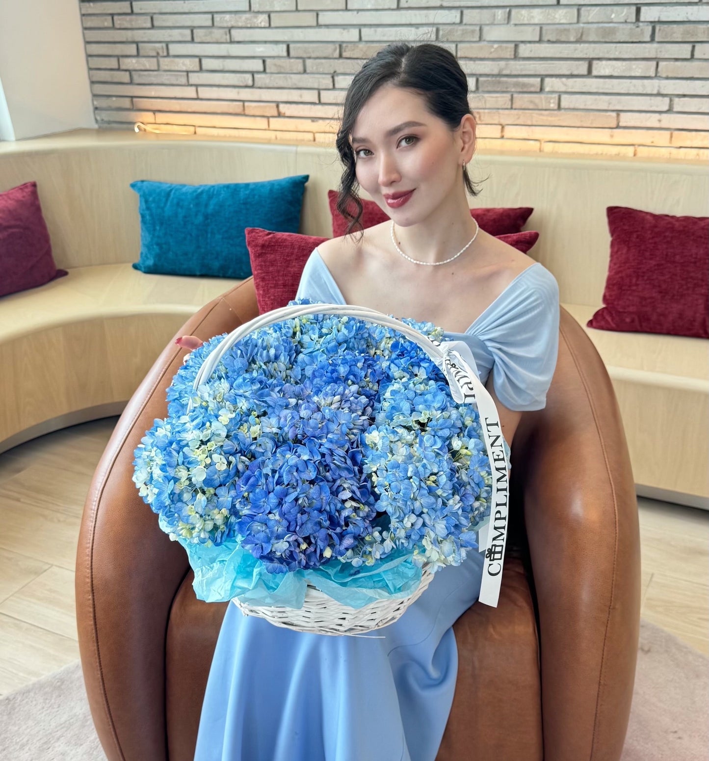 BASKET/ BLUE HYDRANGEAS