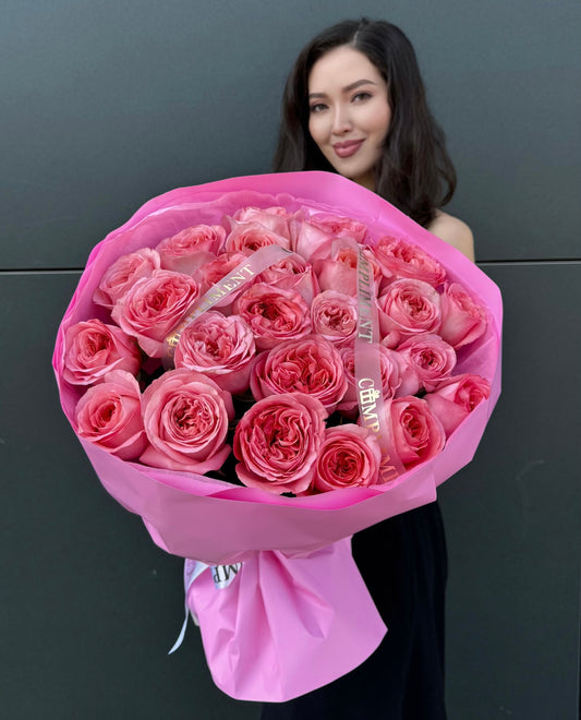 25 ROSES PINK PEONY